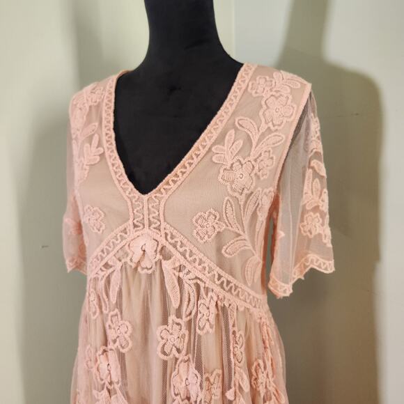 BAEVELY Blush Pink Lace Maxi Dress, Size Medium - Picture 5 of 16